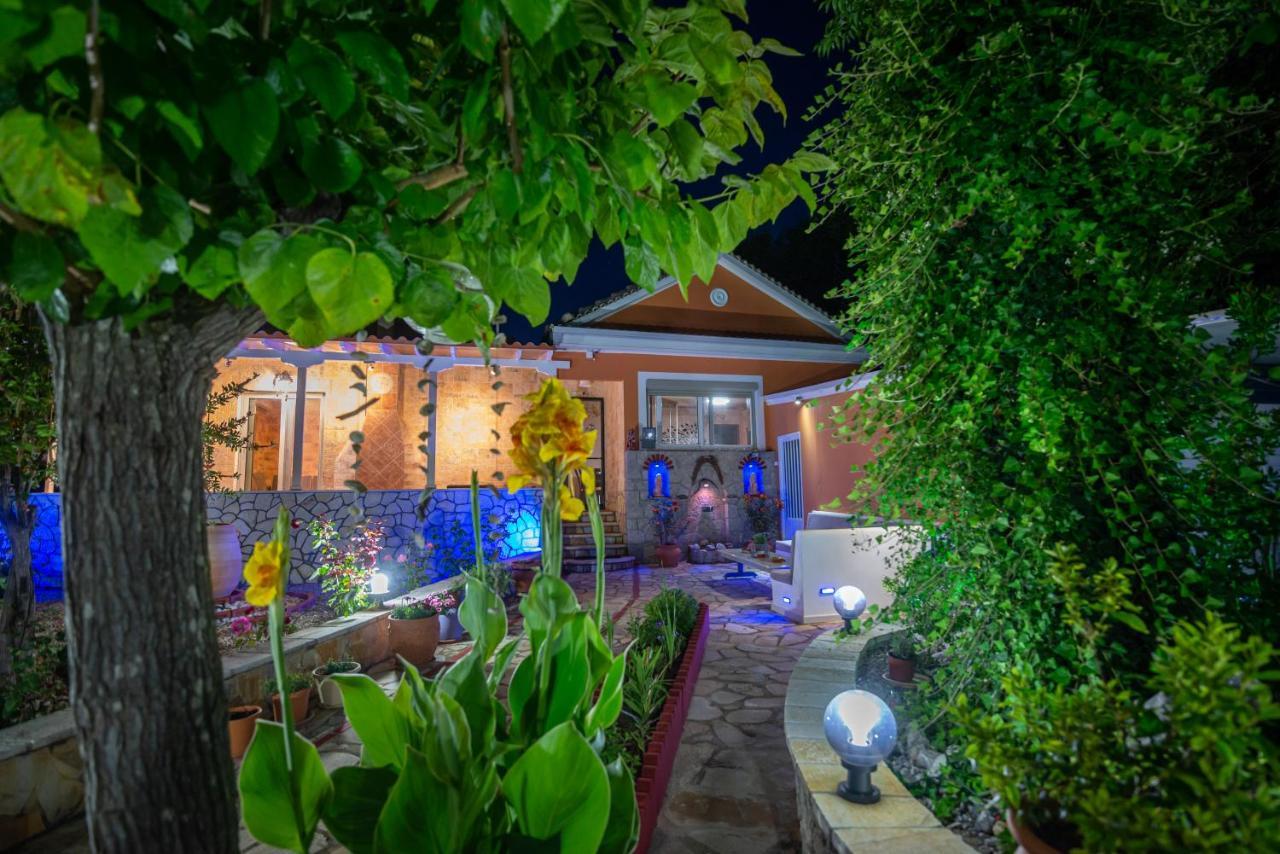 Rock Garden Villa Marantochori Экстерьер фото