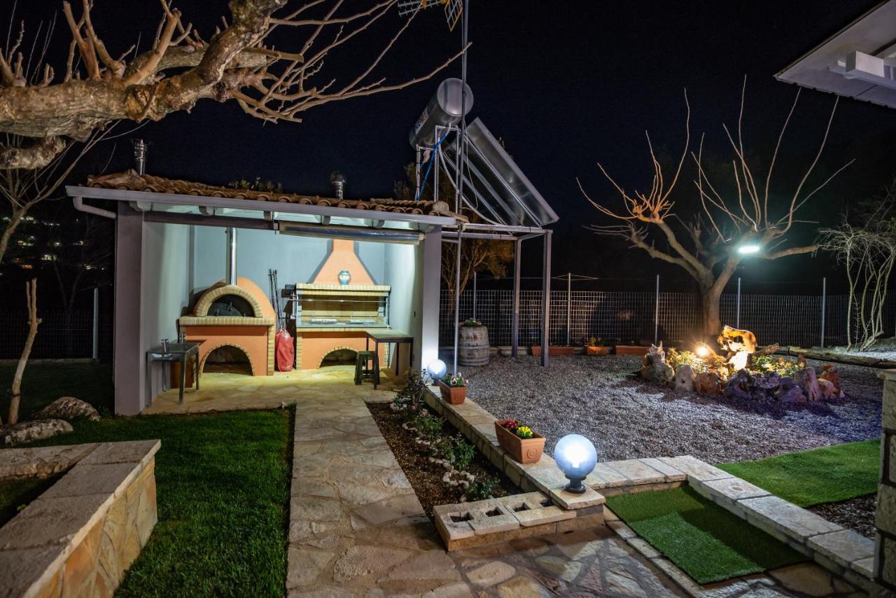 Rock Garden Villa Marantochori Экстерьер фото