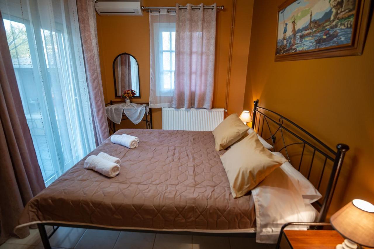 Rock Garden Villa Marantochori Экстерьер фото