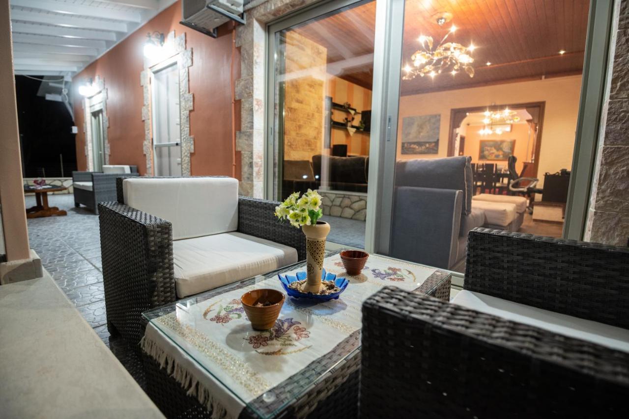 Rock Garden Villa Marantochori Экстерьер фото
